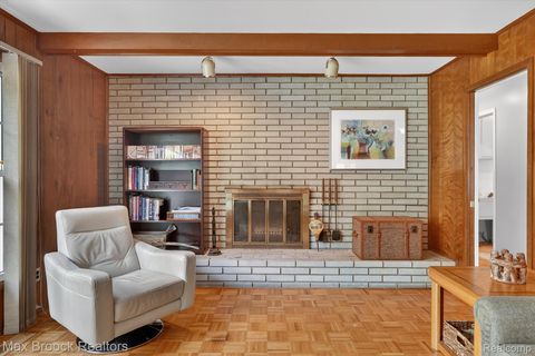 Tiny photo for 7456 Glengrove Drive, Bloomfield Charter Township, MI 48301 (MLS # 20261036838)