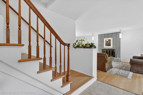 Tiny photo for 7456 Glengrove Drive, Bloomfield Charter Township, MI 48301 (MLS # 20261036838)