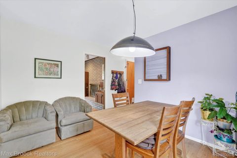 Tiny photo for 7456 Glengrove Drive, Bloomfield Charter Township, MI 48301 (MLS # 20261036838)