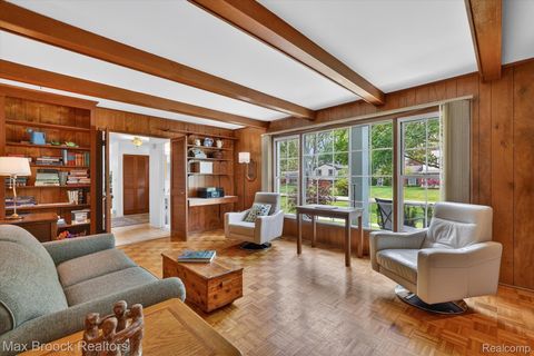 Tiny photo for 7456 Glengrove Drive, Bloomfield Charter Township, MI 48301 (MLS # 20261036838)