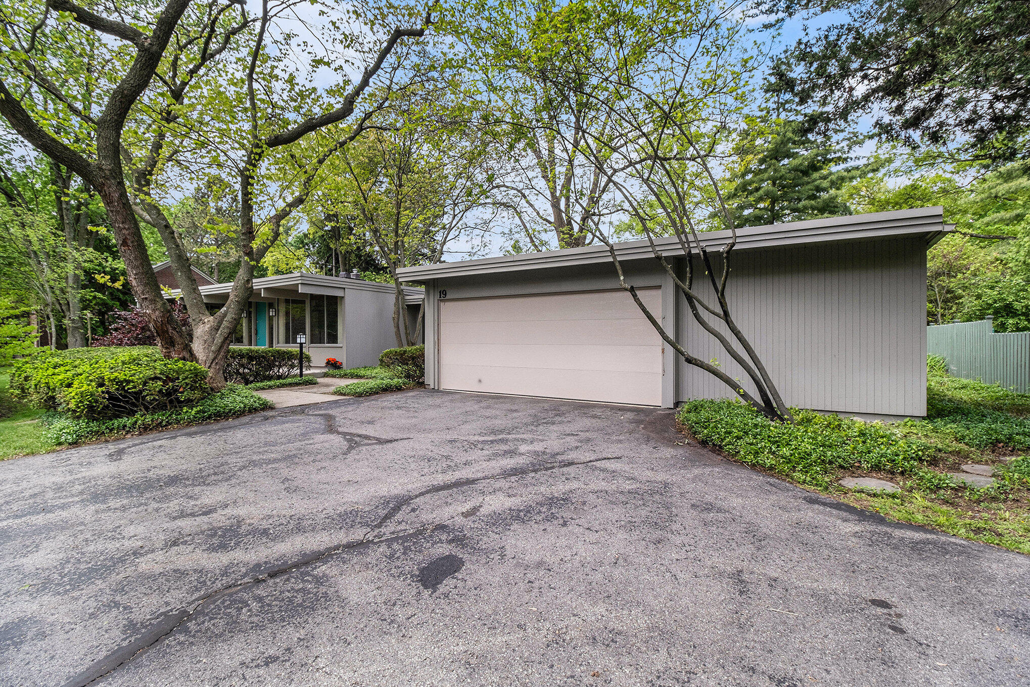 19 Heatheridge Street