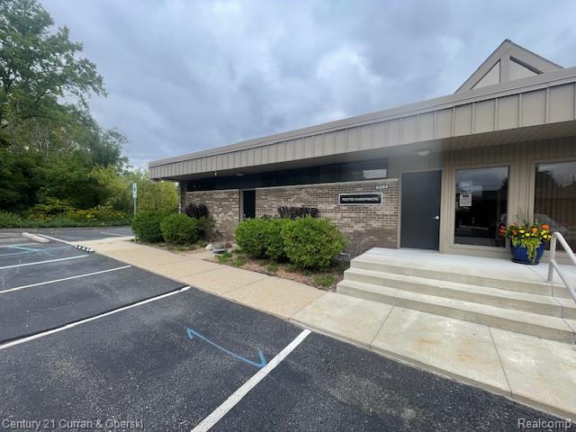 8584 N Canton Center Road