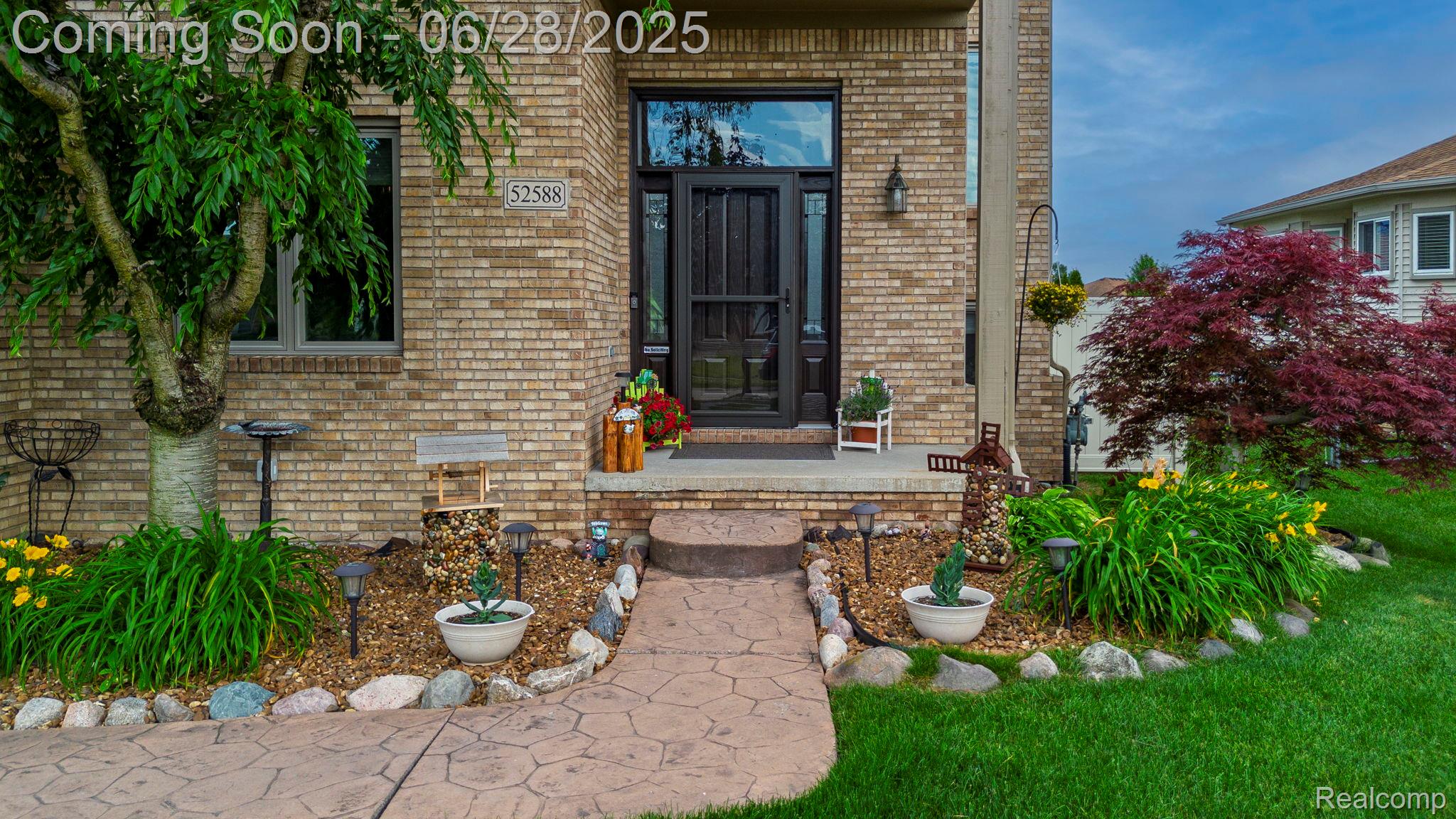 52588 Robins Nest Drive