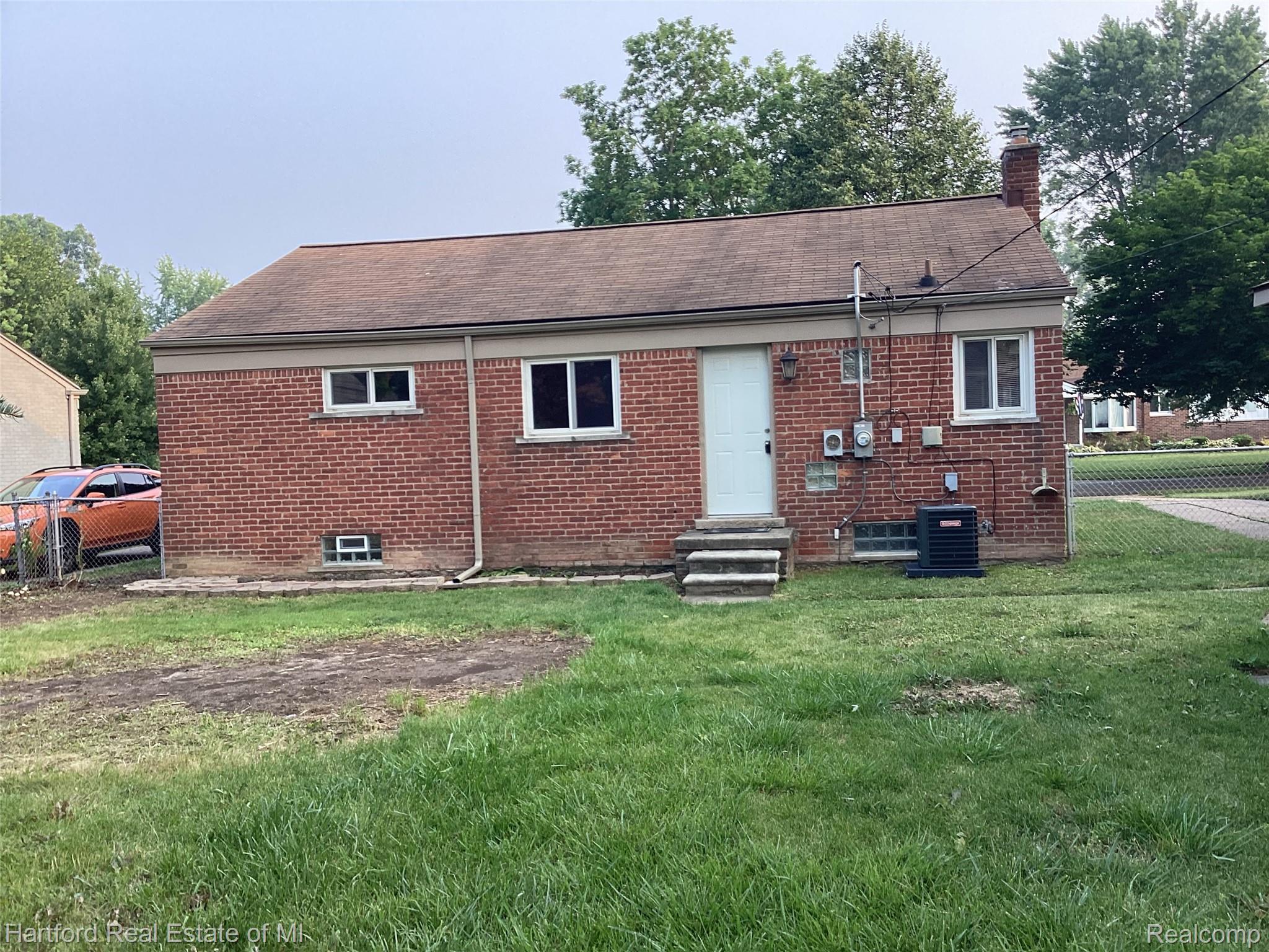 31568 W MARBLEHEAD Road