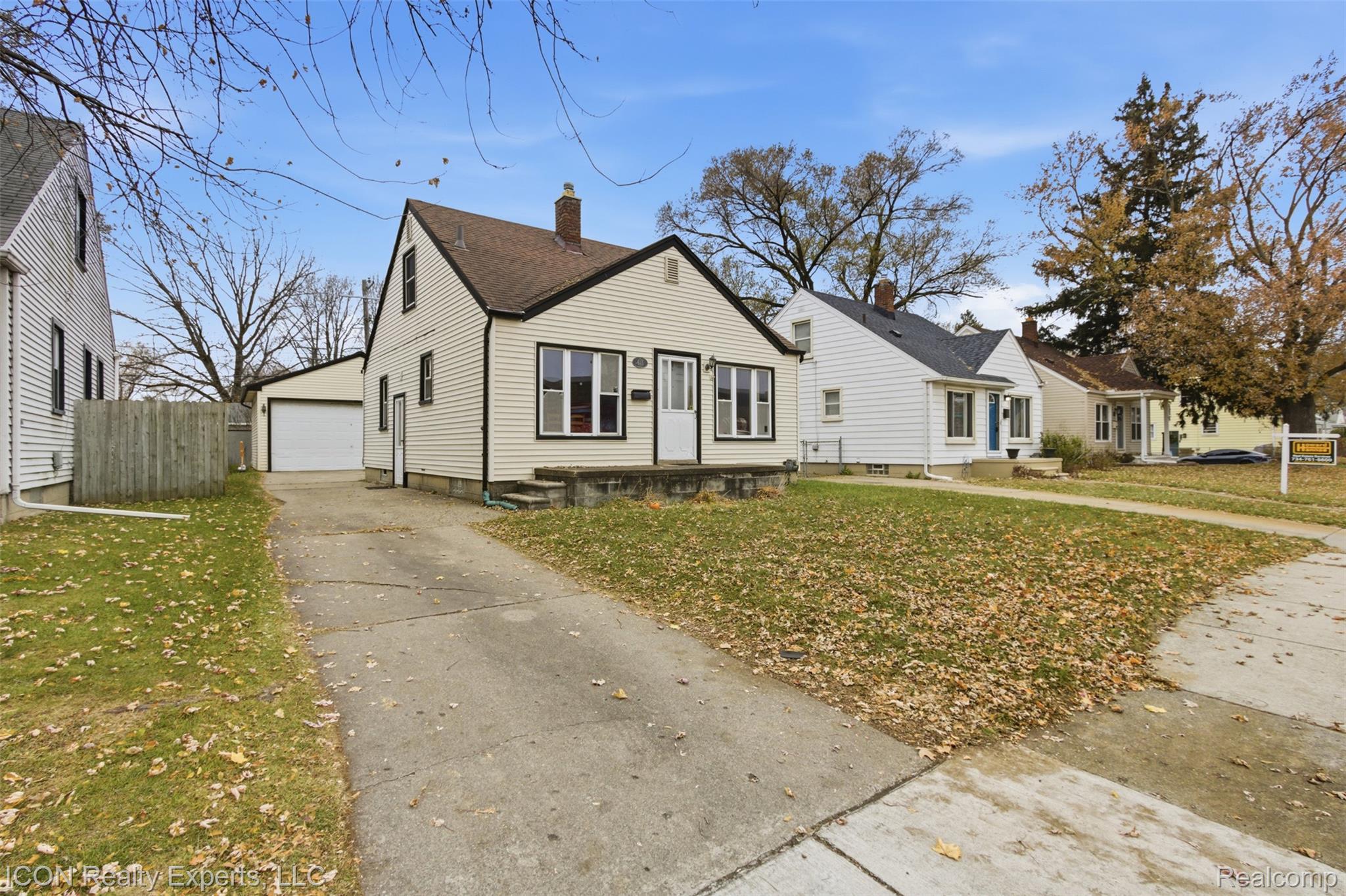 411 N Stephenson Highway