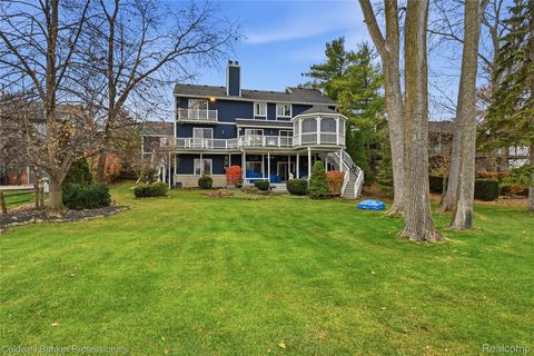 3410 Benstein Road Commerce Charter Township MI 48382