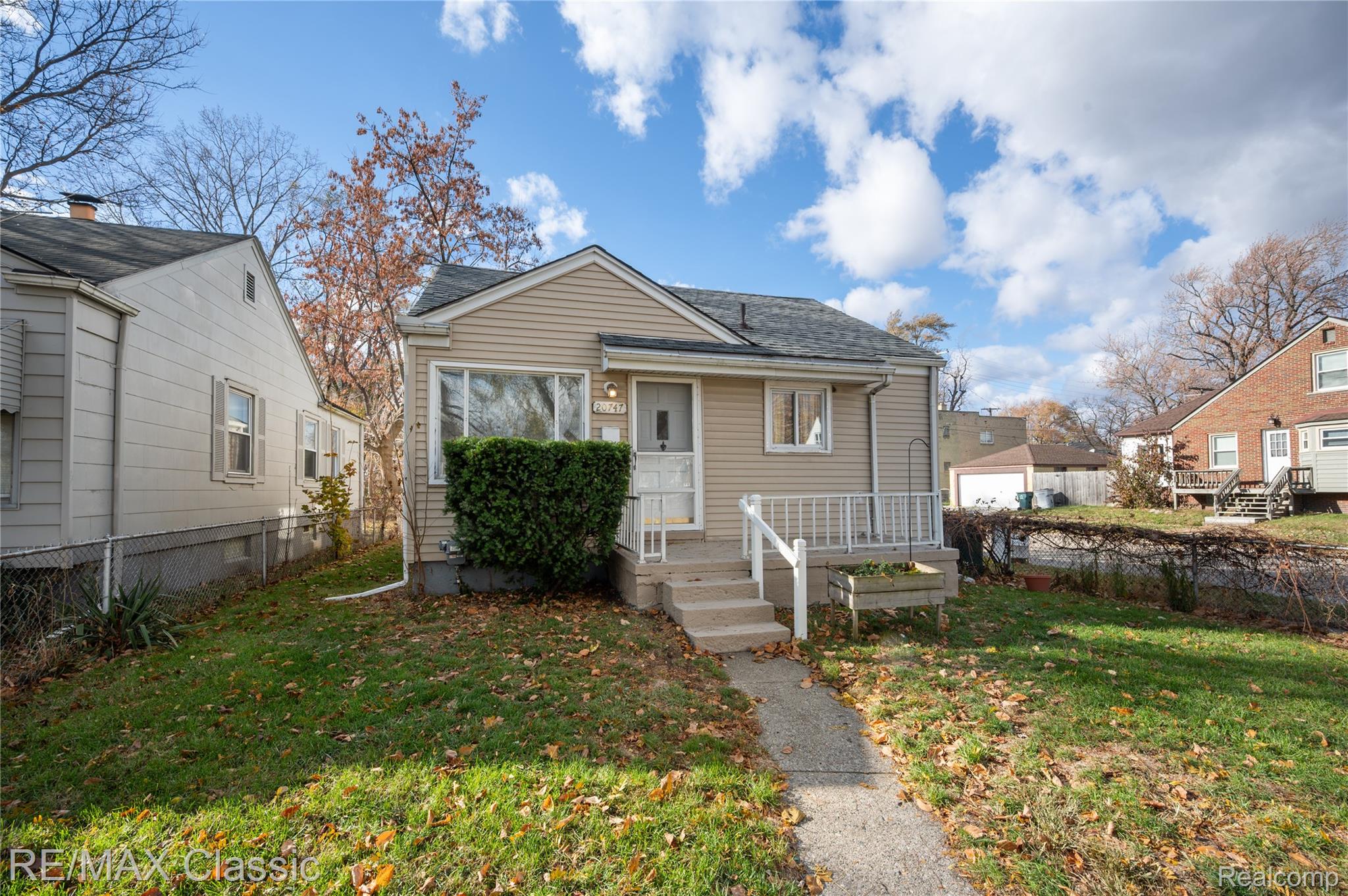 20747 Caledonia Avenue
