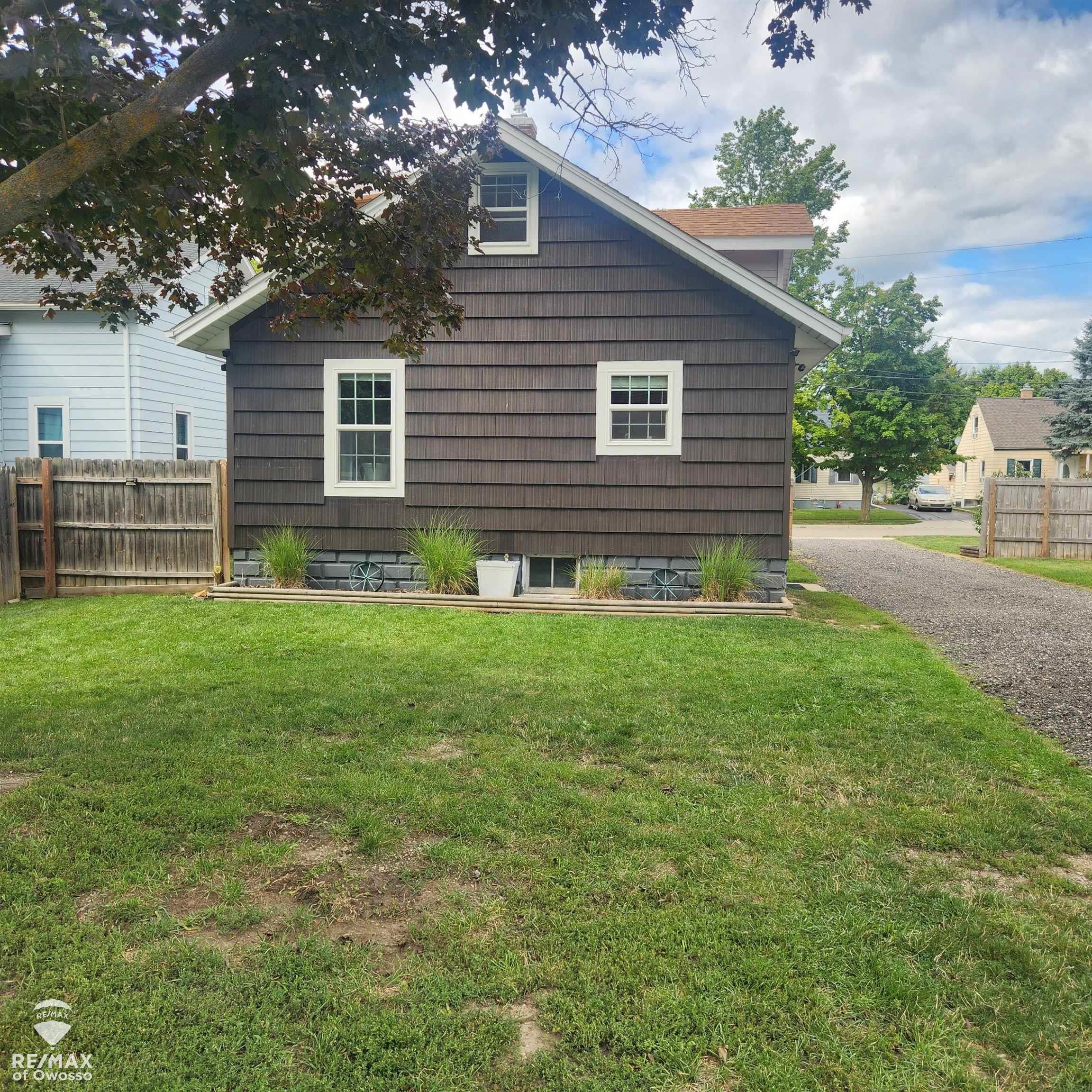 809 Ryan Street