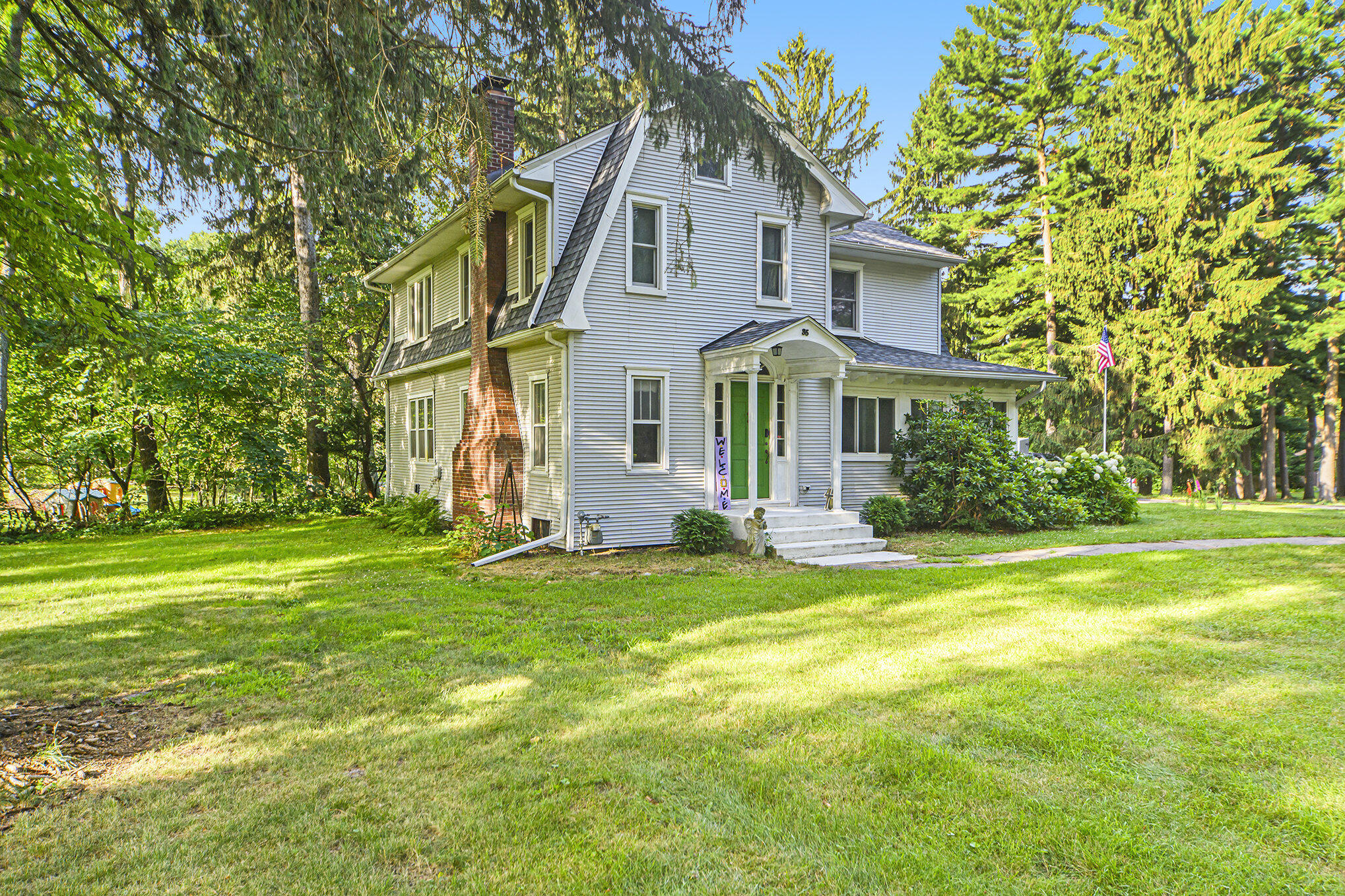 35 W Minges Road