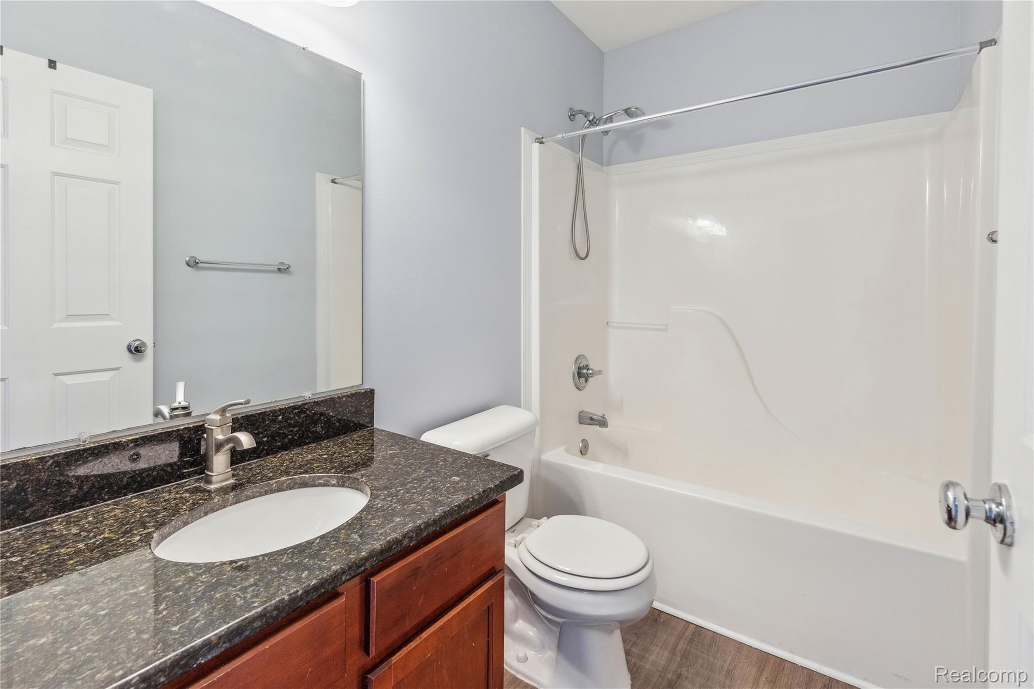 Detroit City, Michigan 48202, United States, 3 Bedrooms Bedrooms, ,3 BathroomsBathrooms,Residential,Active,154448