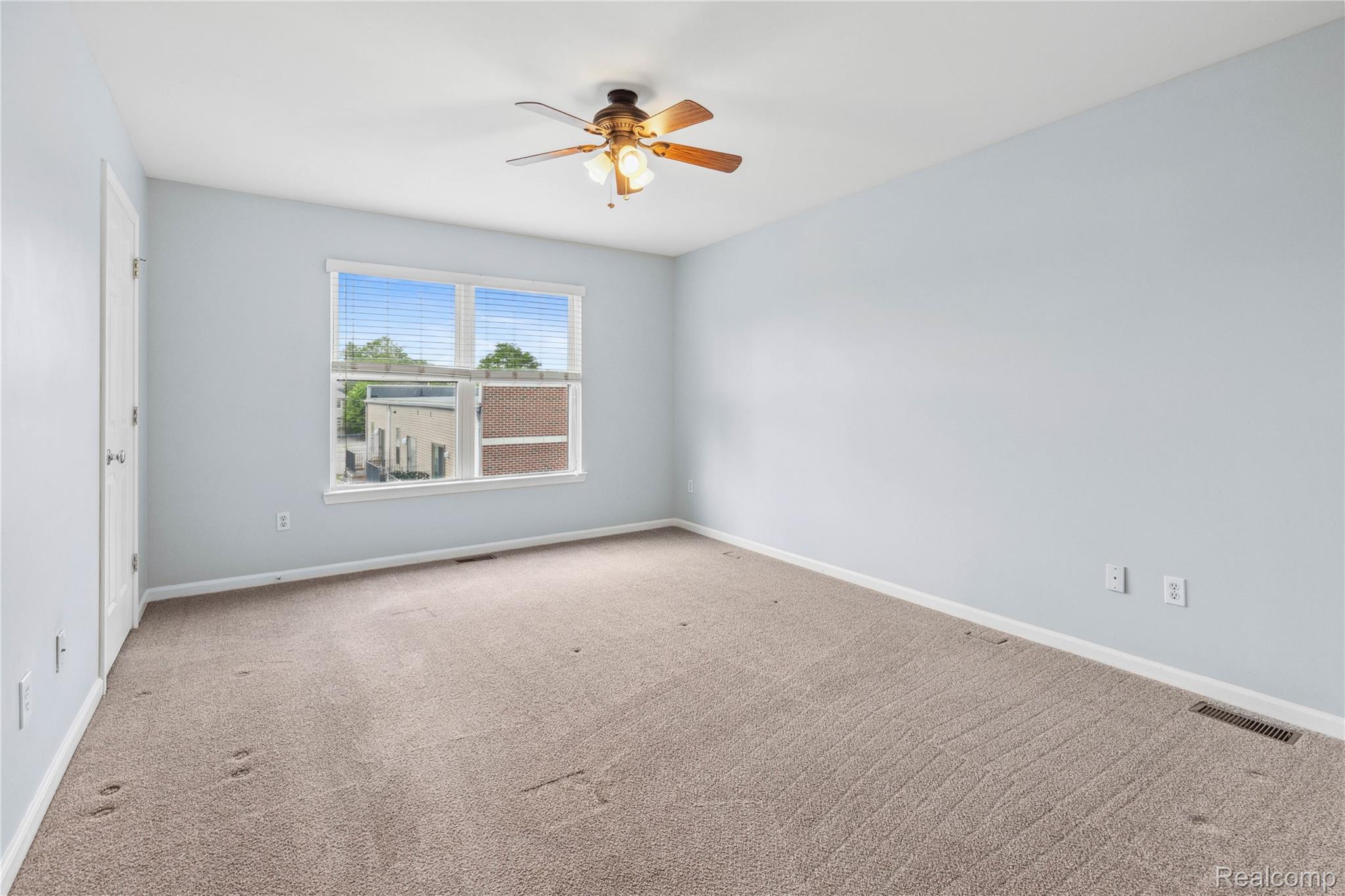 Detroit City, Michigan 48202, United States, 3 Bedrooms Bedrooms, ,3 BathroomsBathrooms,Residential,Active,154448