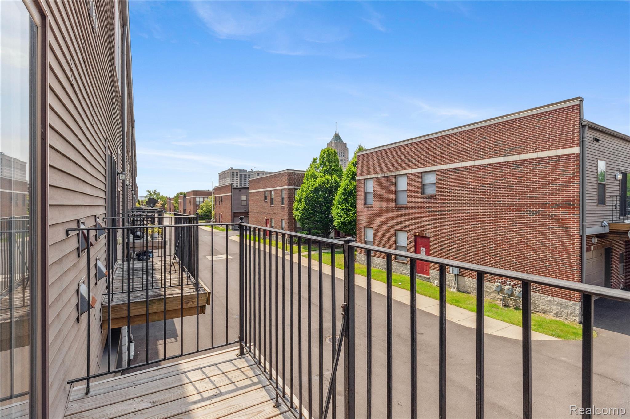 Detroit City, Michigan 48202, United States, 3 Bedrooms Bedrooms, ,3 BathroomsBathrooms,Residential,Active,154448