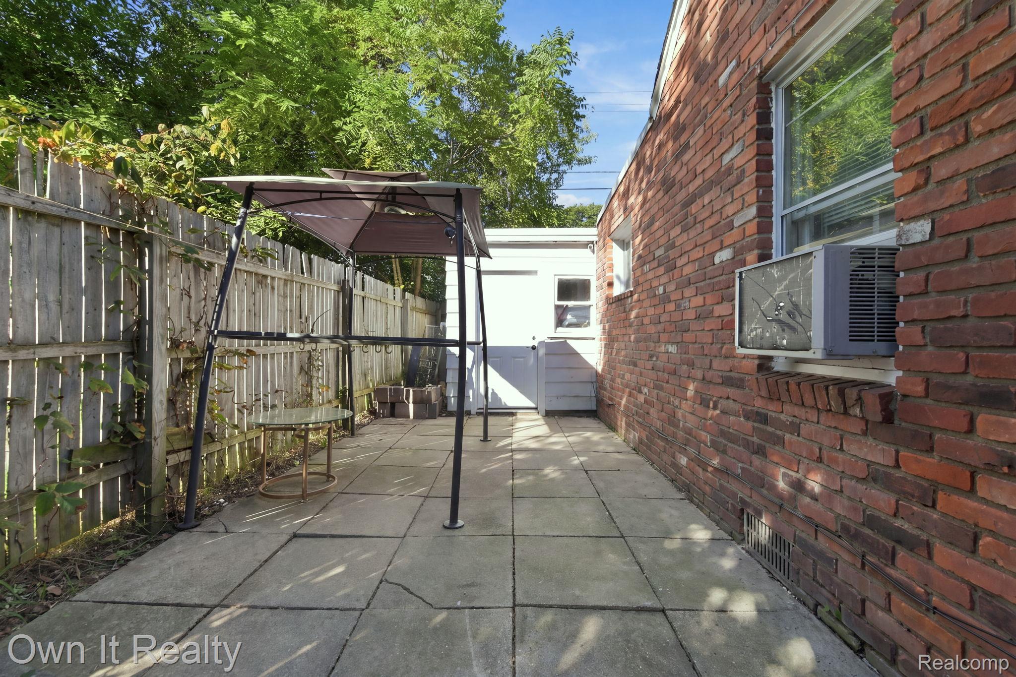 21651 Jacksonville Street