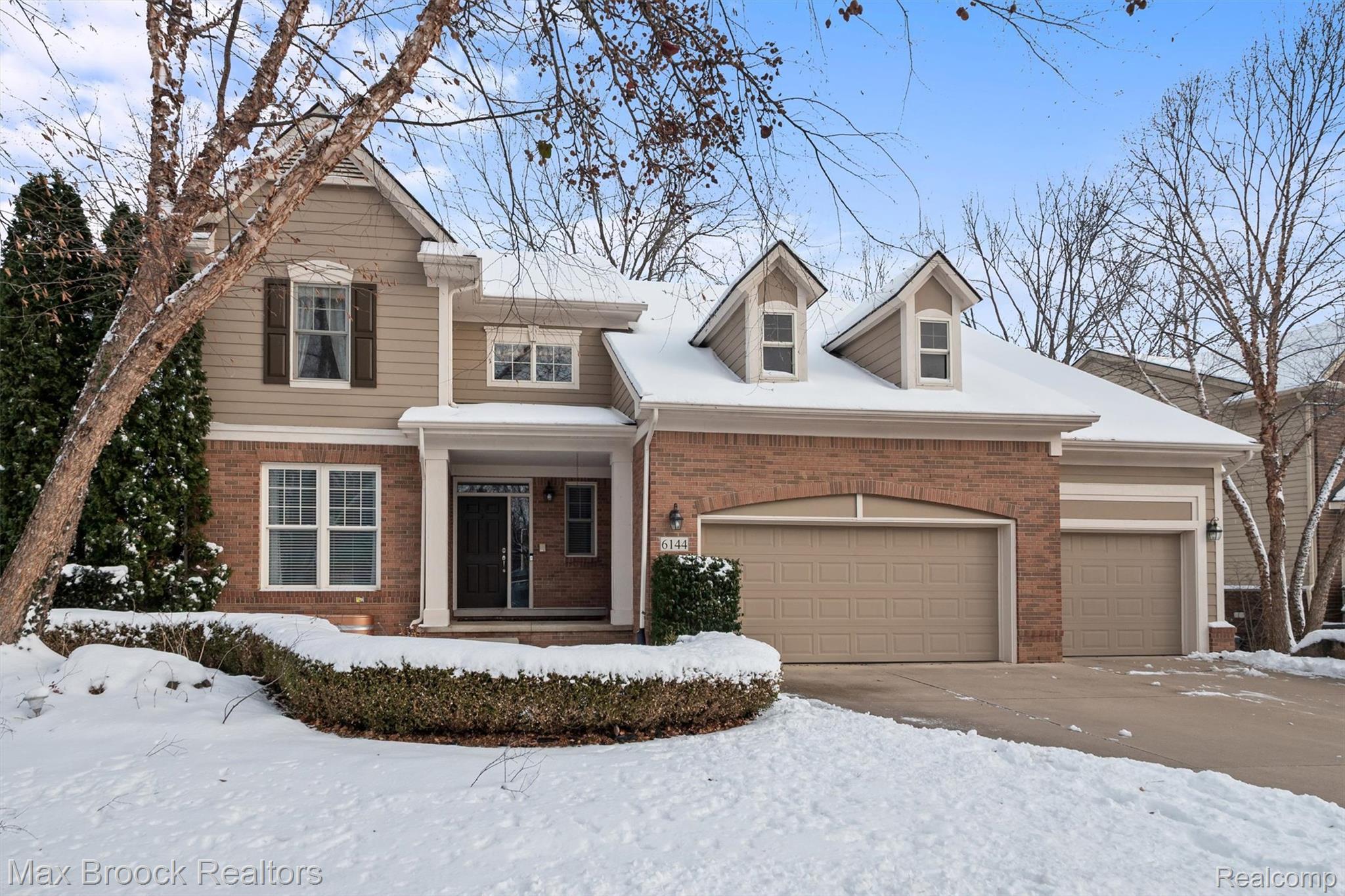 6144 Strawberry Circle