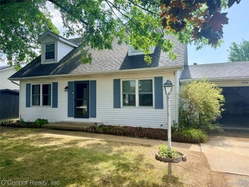 3341 Sapphire Lane Fort Gratiot Charter Township MI 48059