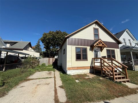 1123 Wells Street Port Huron City MI 48060