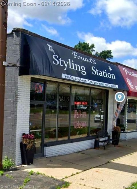 33205 S FORD Road N Garden City City MI 48135