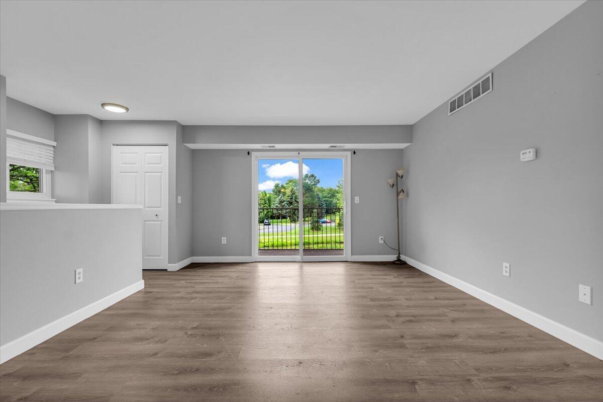1481 Chateau Vert E