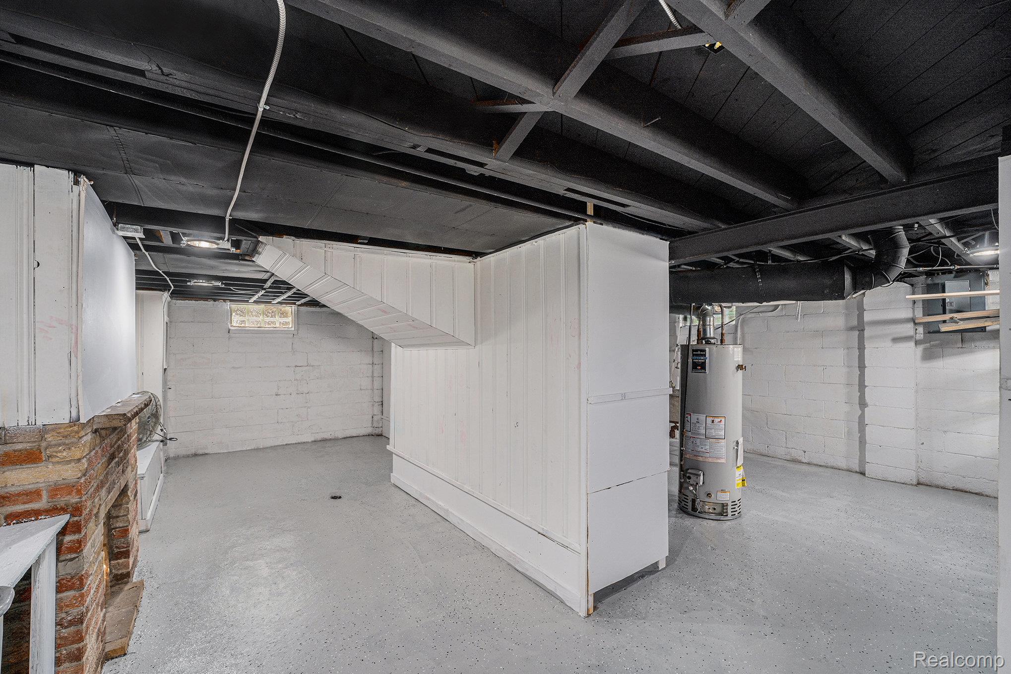 Detroit City, Michigan 48219, United States, 2 Bedrooms Bedrooms, ,1 BathroomBathrooms,Residential,Pending,192655