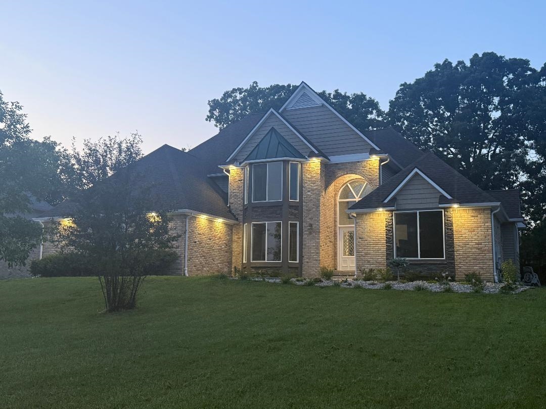 1217 KINGS CARRIAGE Road