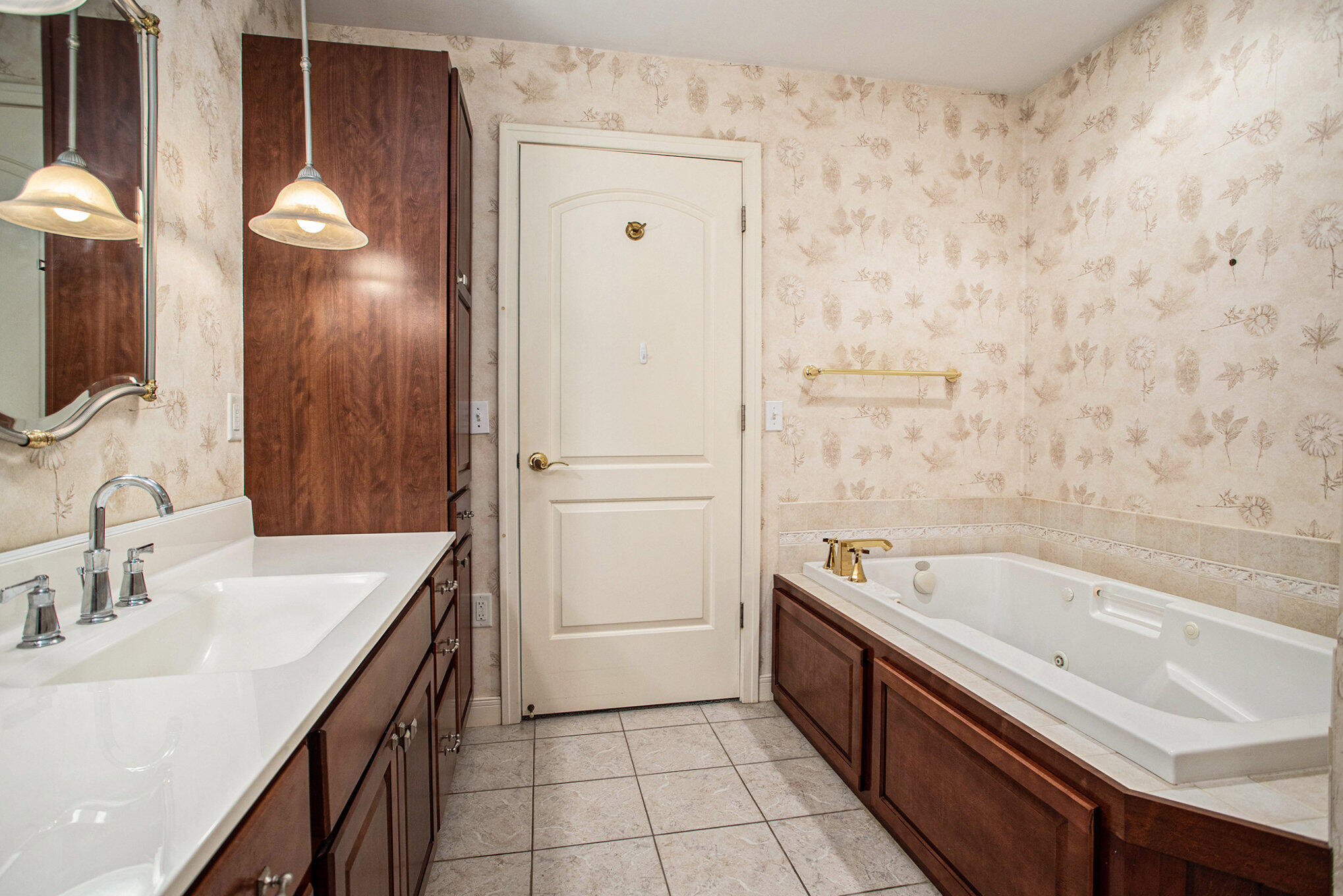 Comstock Charter Township, Michigan 49048, United States, 3 Bedrooms Bedrooms, ,3 BathroomsBathrooms,Residential,Active,160216