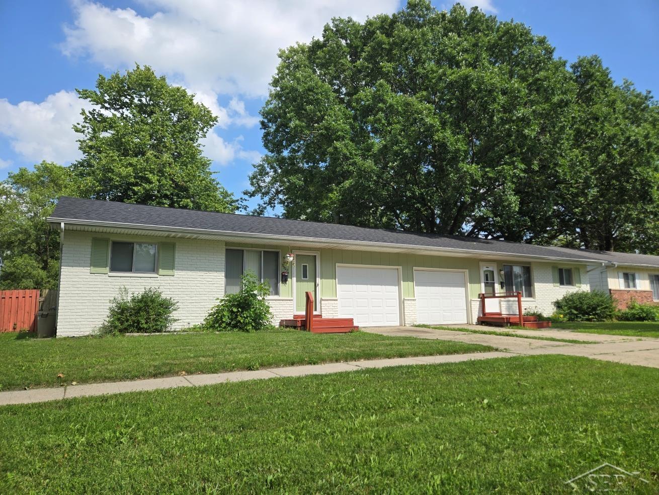 3900 Bauer Drive