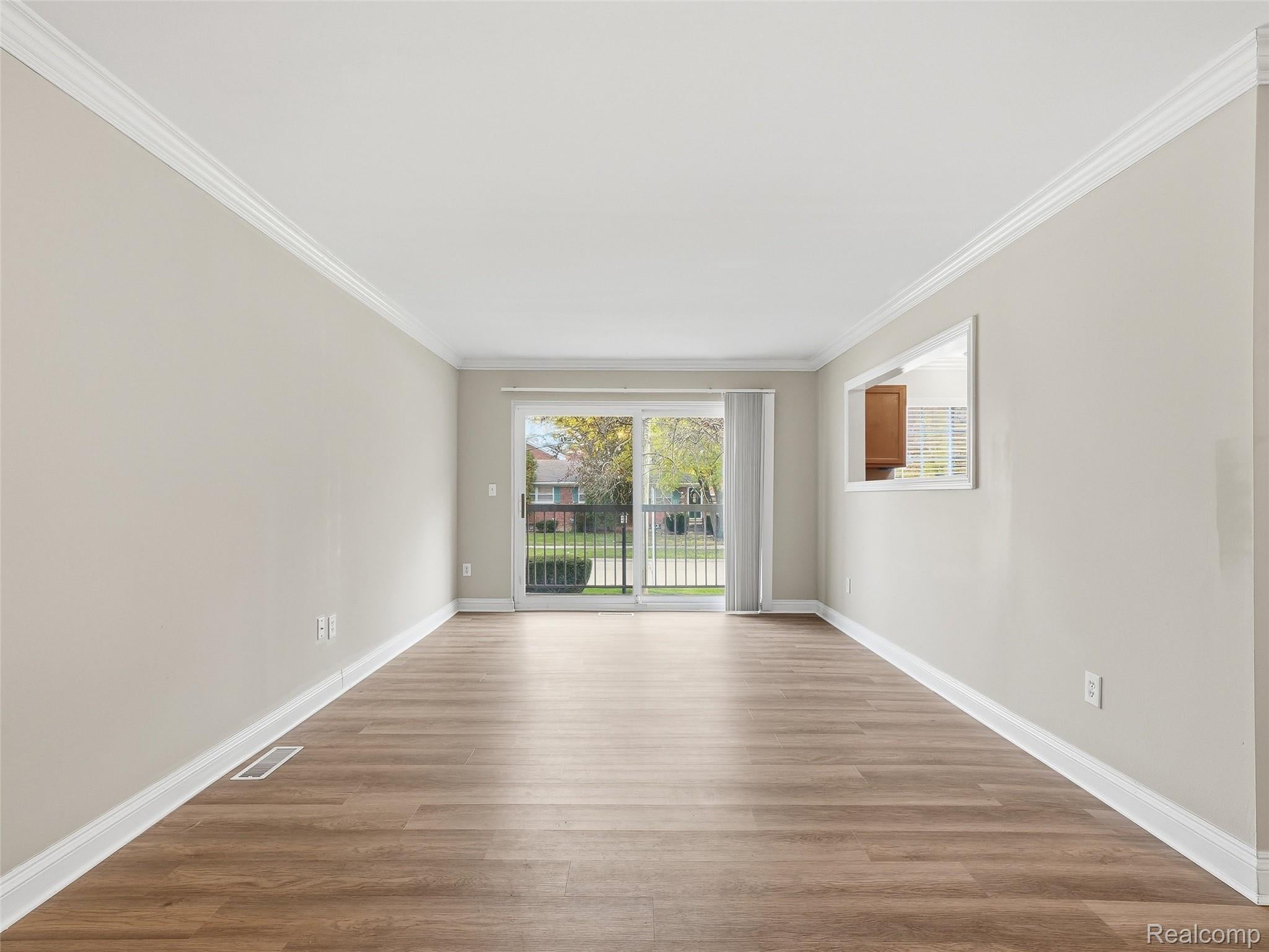 3501 W 14 Mile Road 11