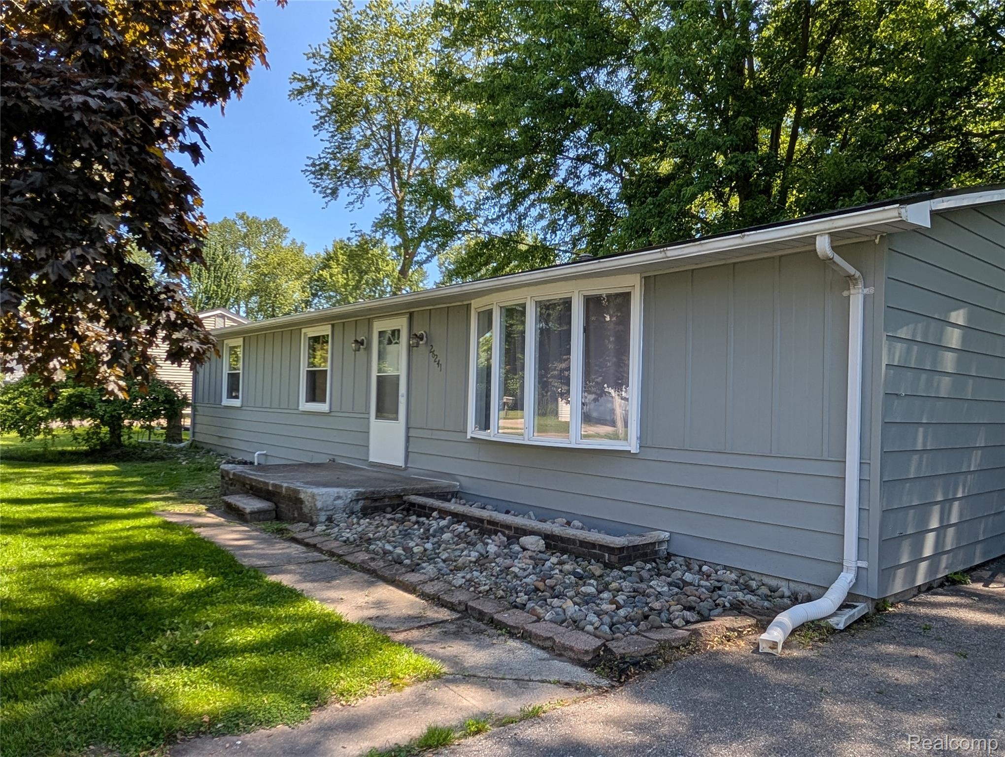 26241 Weigel Road