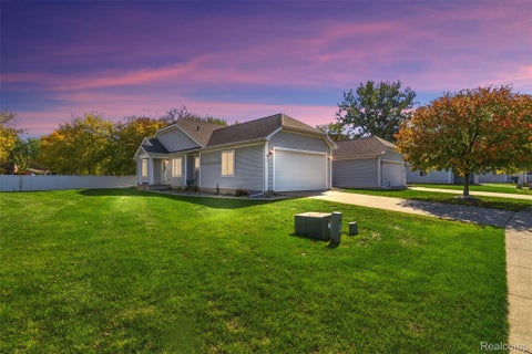 Photo for 261 Aberdeen Court