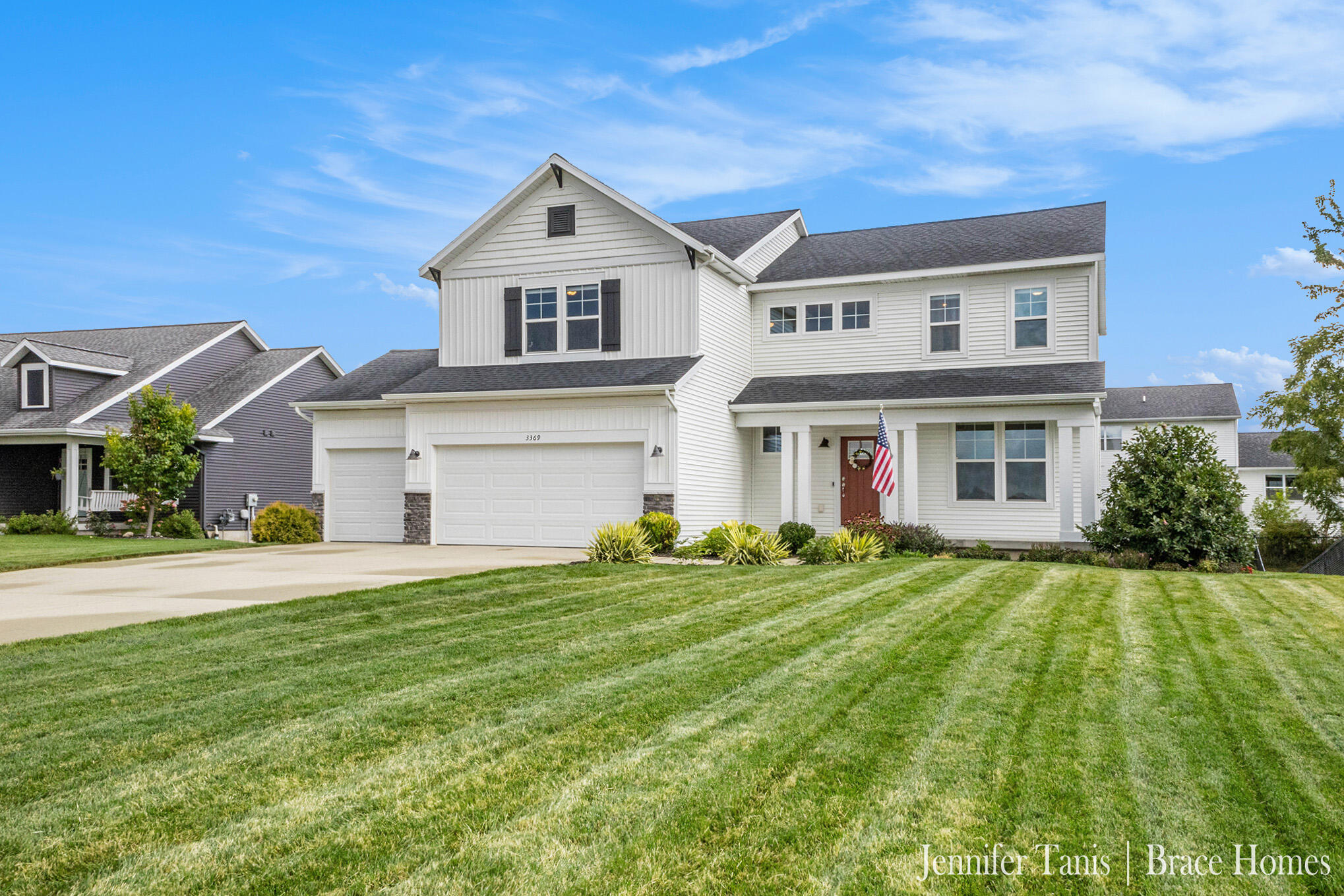 3369 Rosewood Street