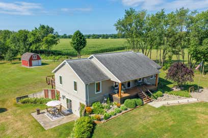 48989 92nd Avenue Hamilton Township MI 49045