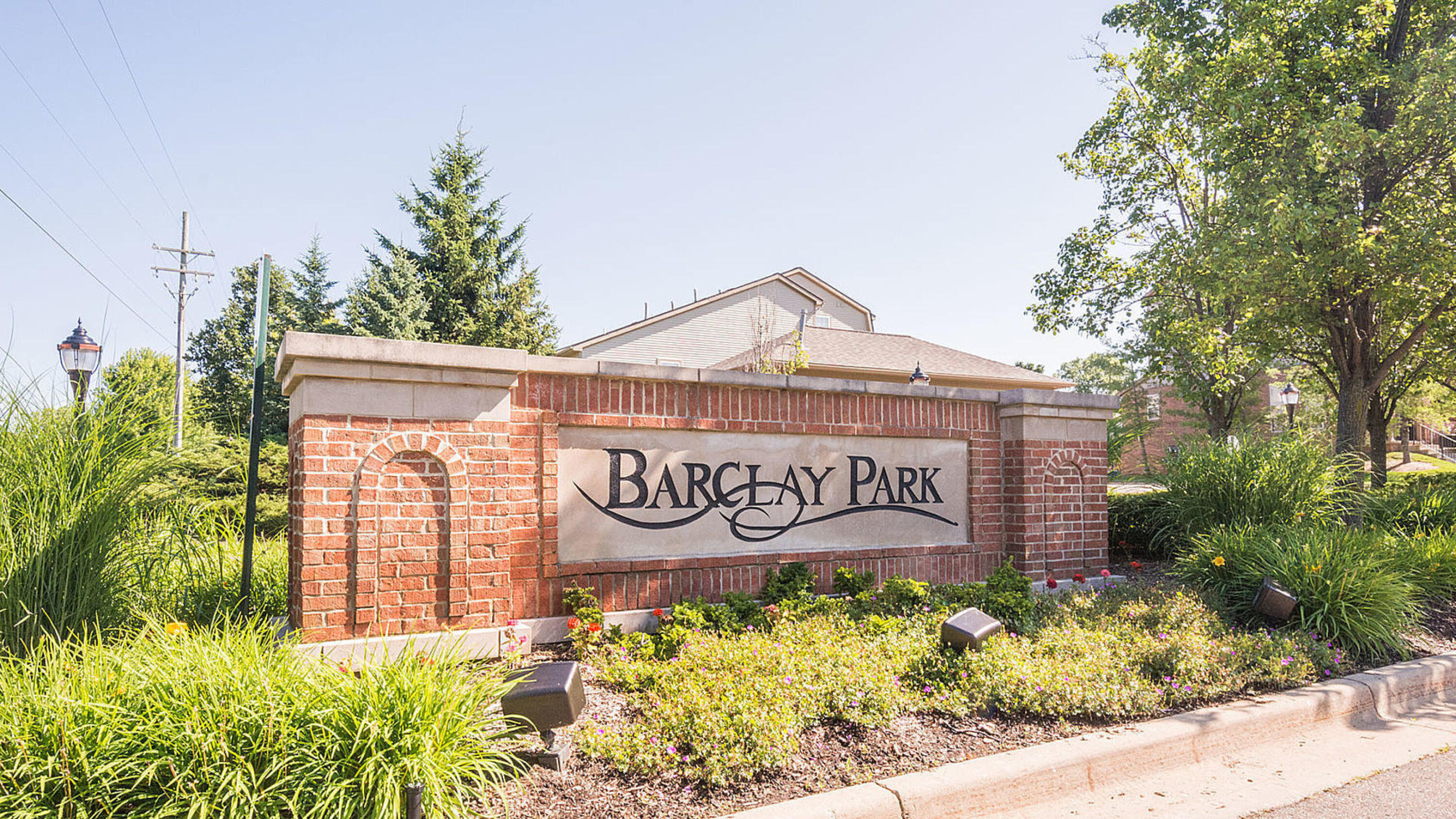 3046 Barclay Way