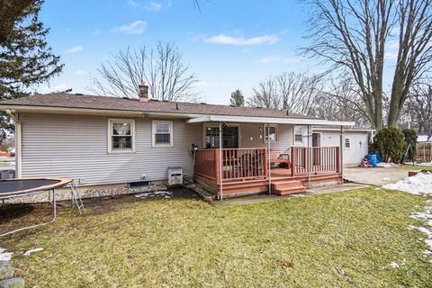 Tiny photo for 5541 Bonnie Avenue SE, Kentwood City, MI 49508 (MLS # 65026005968)