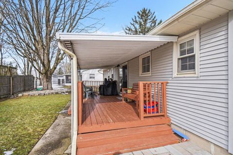 Tiny photo for 5541 Bonnie Avenue SE, Kentwood City, MI 49508 (MLS # 65026005968)