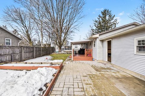 Tiny photo for 5541 Bonnie Avenue SE, Kentwood City, MI 49508 (MLS # 65026005968)