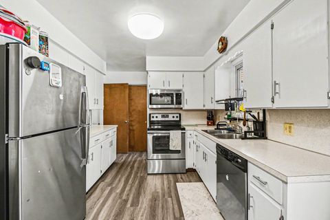 Tiny photo for 5541 Bonnie Avenue SE, Kentwood City, MI 49508 (MLS # 65026005968)