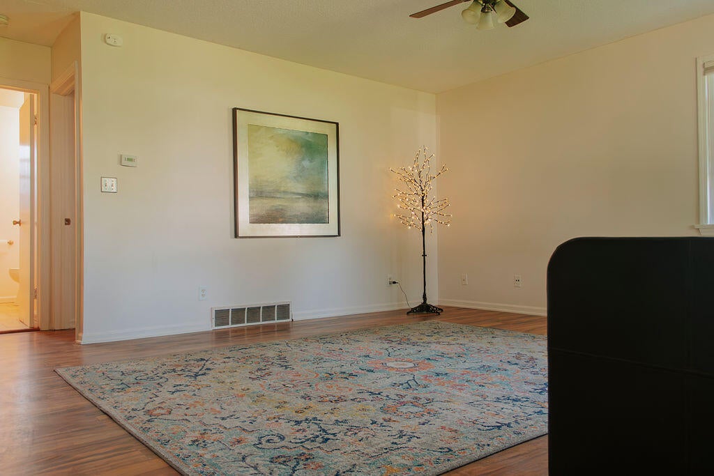 408 W 20th Street