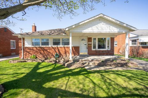 28053 Fountain Street Roseville City MI 48066