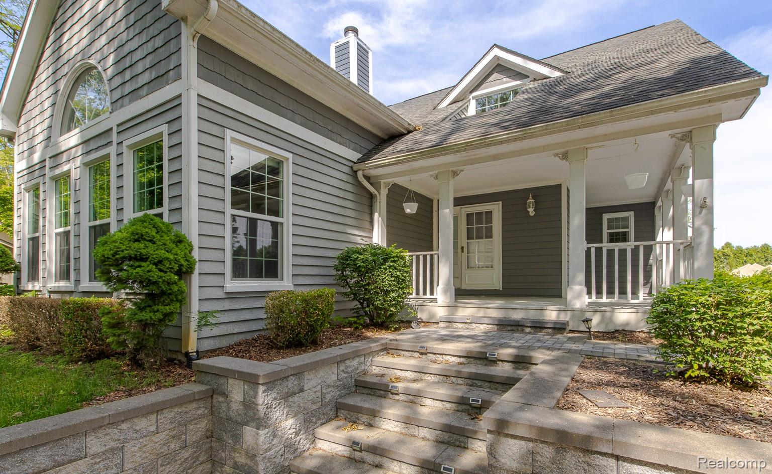5020 Whitlow Court