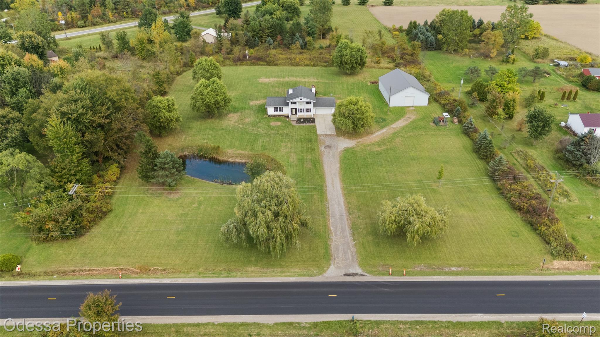 1442 RILEY CENTER Road