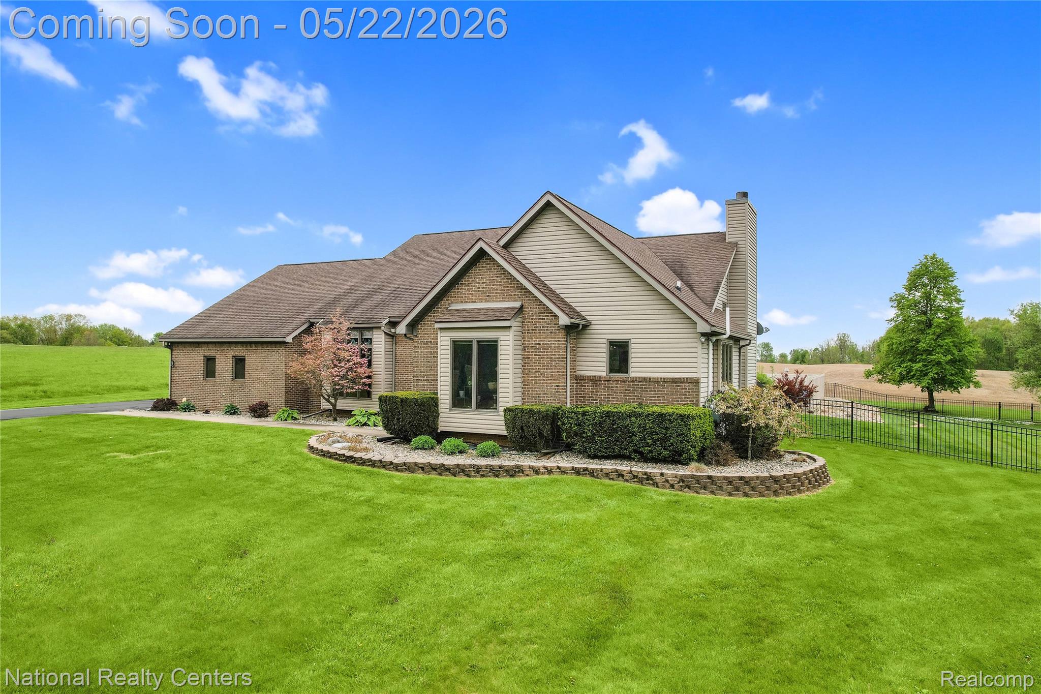 7535 Clinton Macon Road