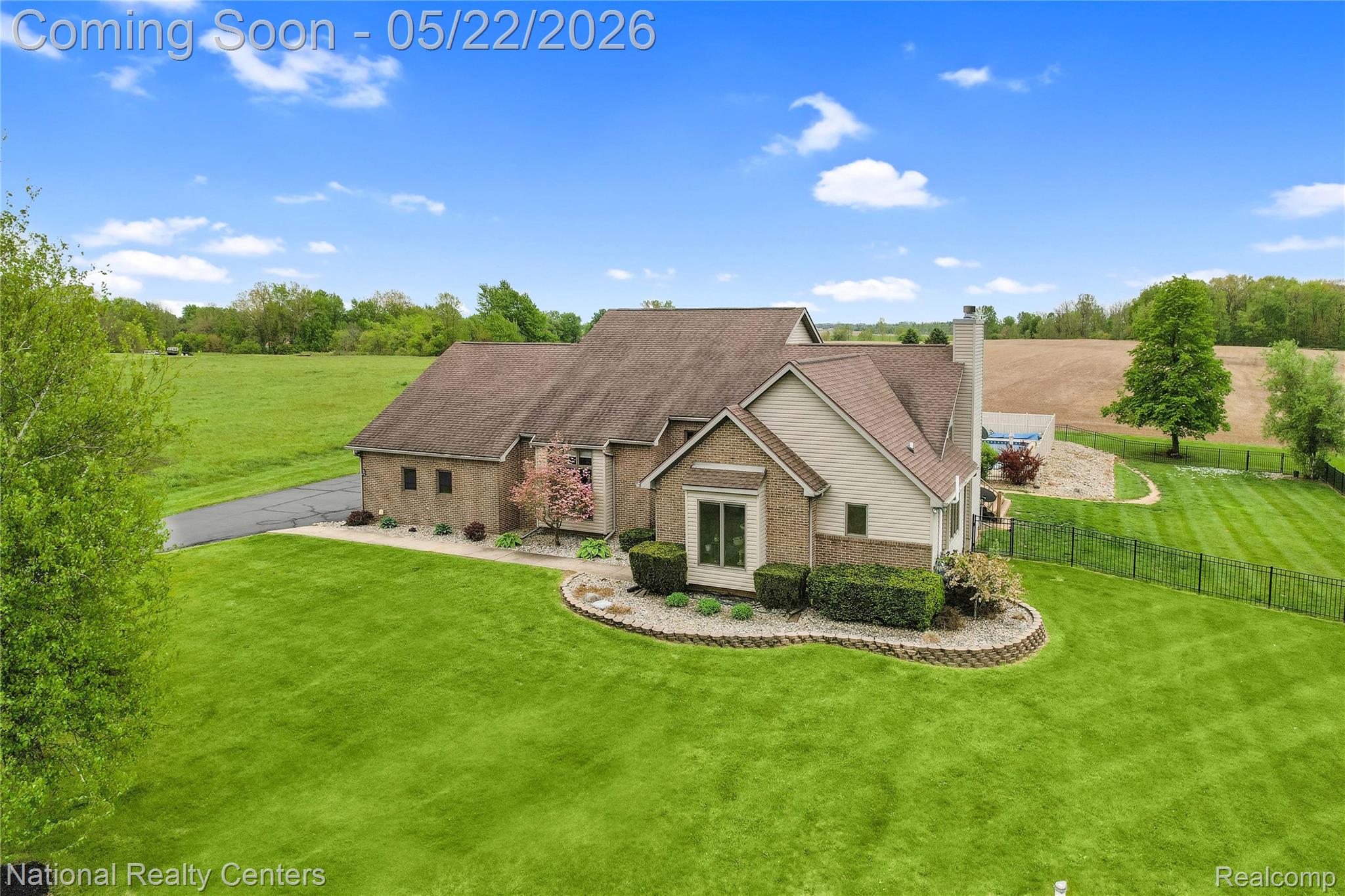7535 Clinton Macon Road