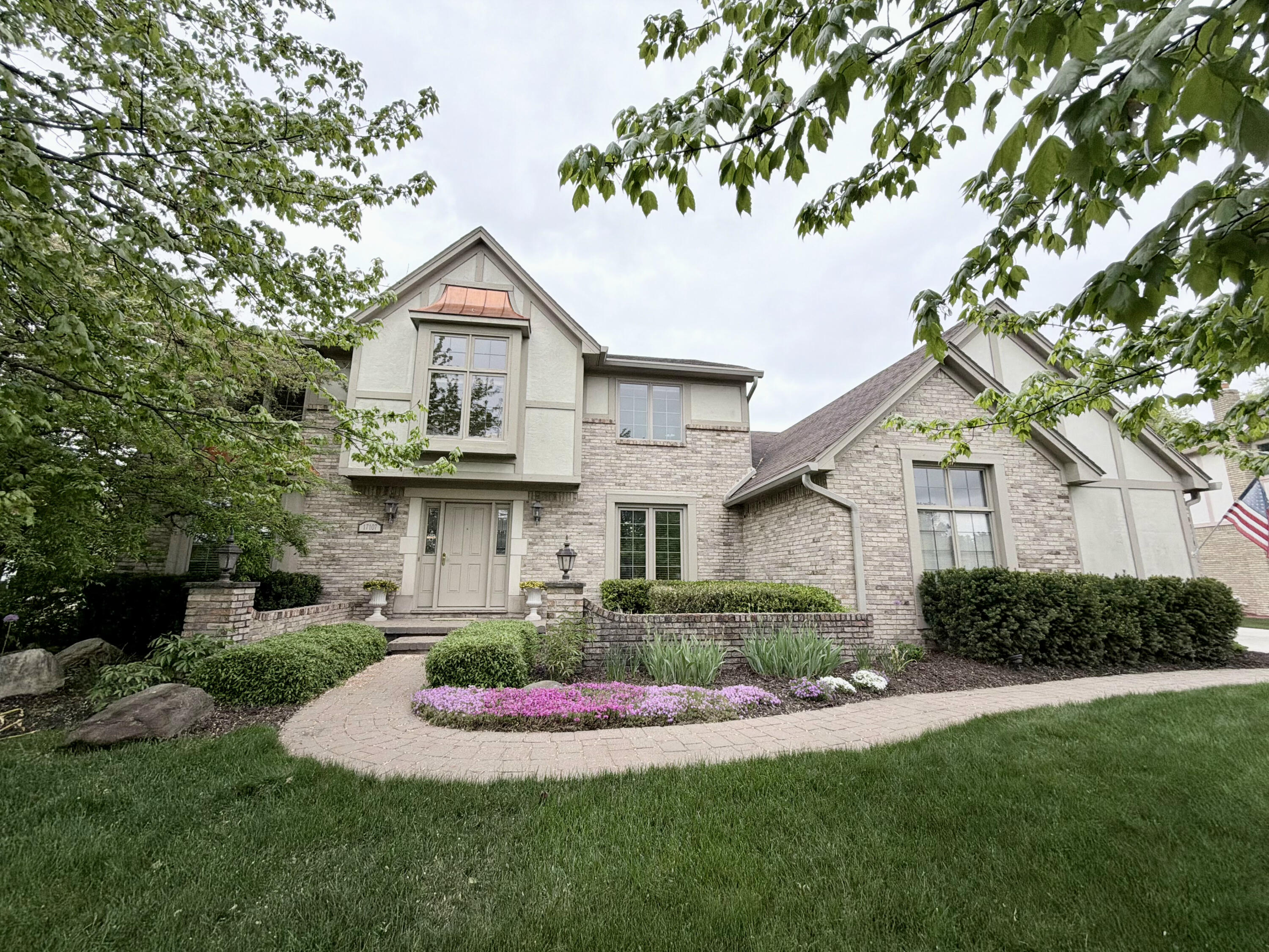 17107 Maple Hill Drive