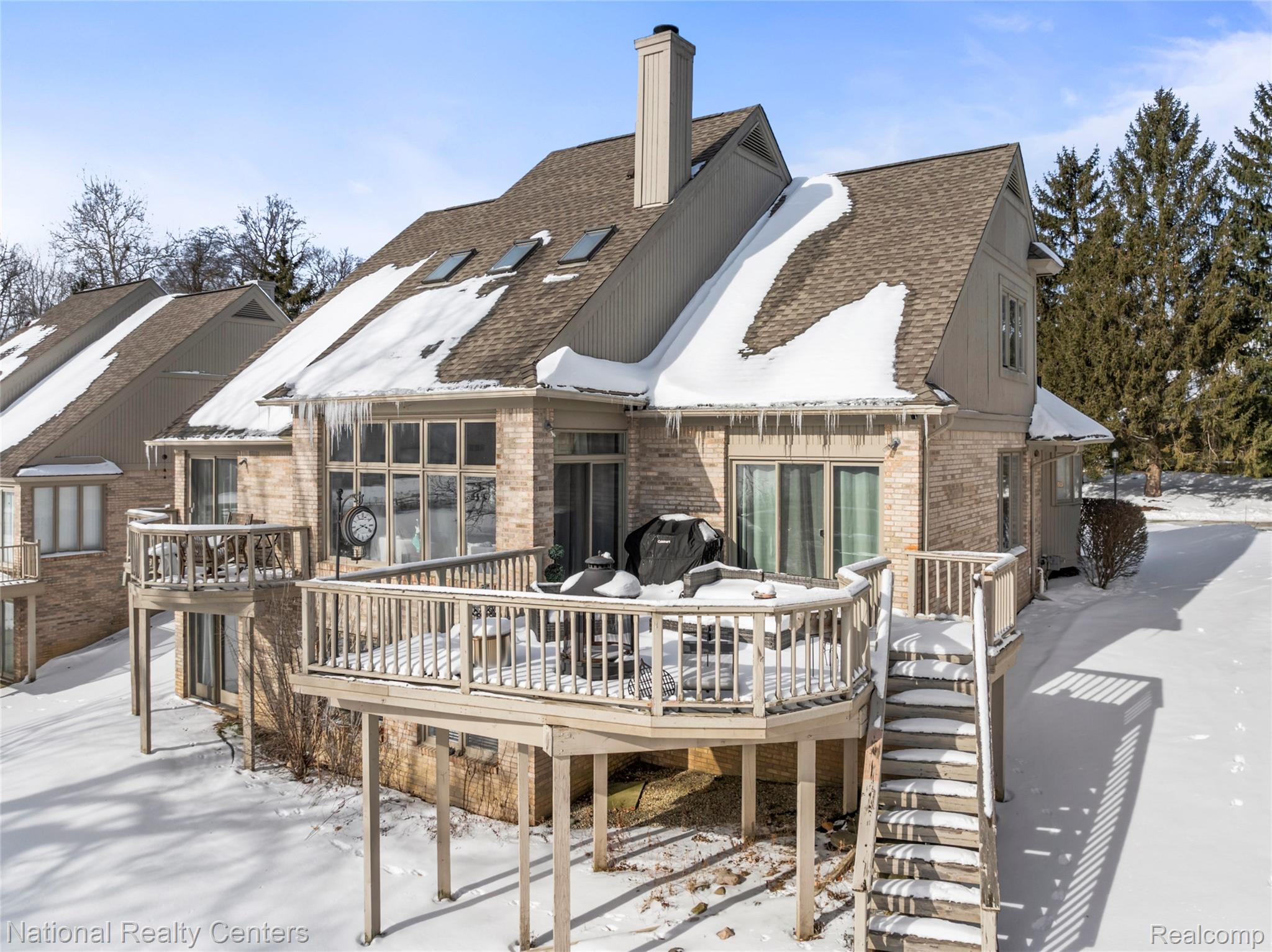 38319 Golfview Drive