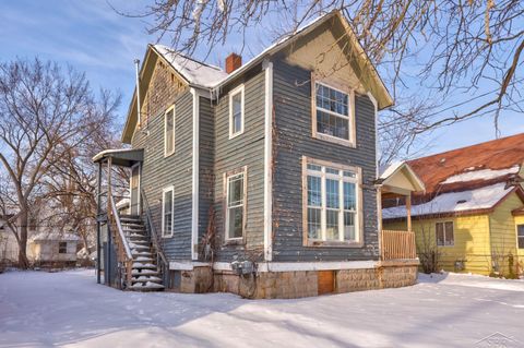 2249 S Hamilton Street Saginaw City MI 48602