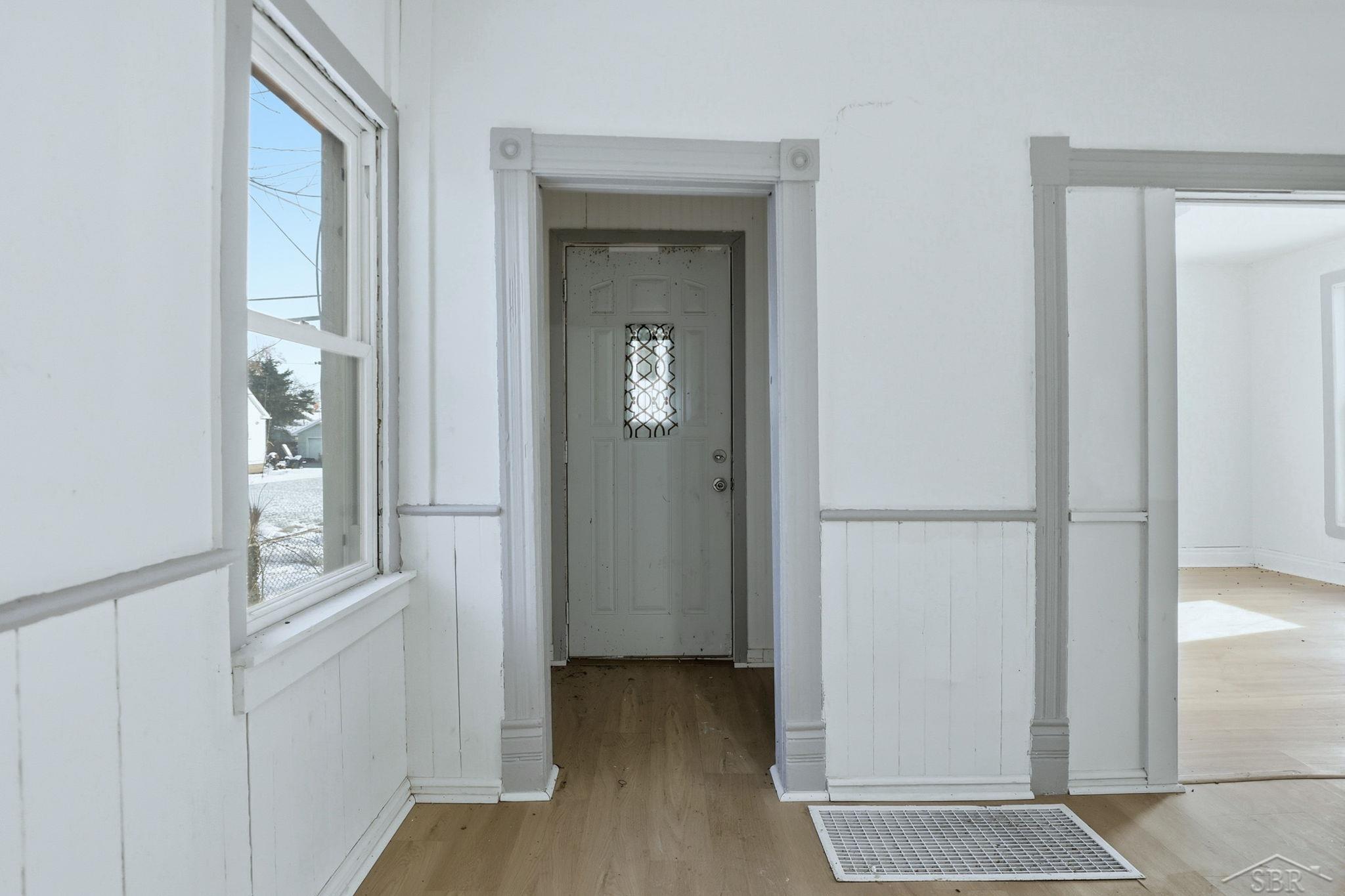 2249 S Hamilton Street