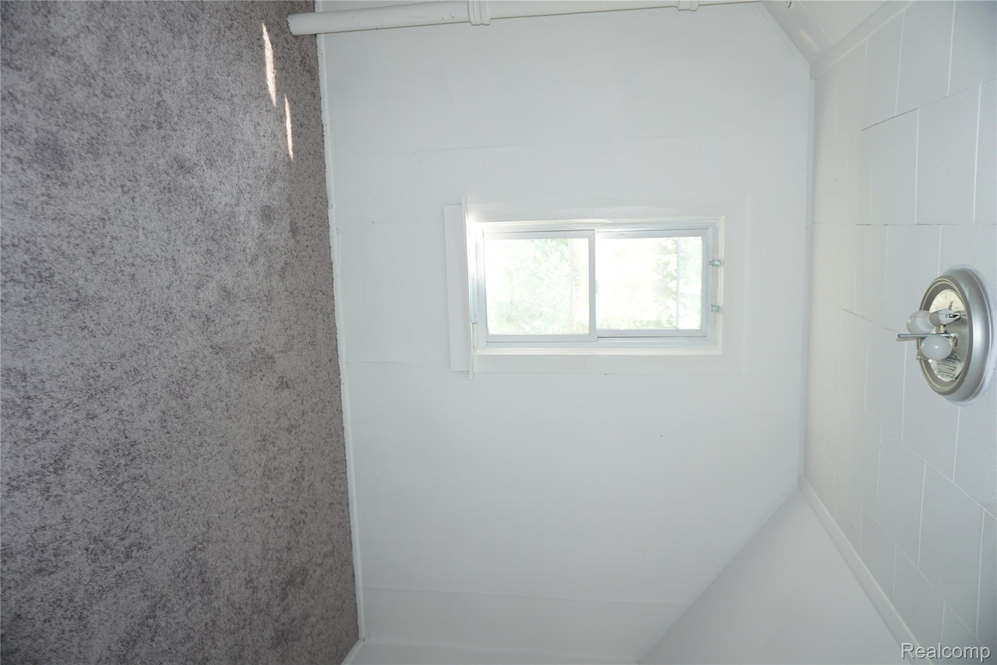 Inkster City, Michigan 48141, United States, 4 Bedrooms Bedrooms, ,1 BathroomBathrooms,Residential,Active,157509