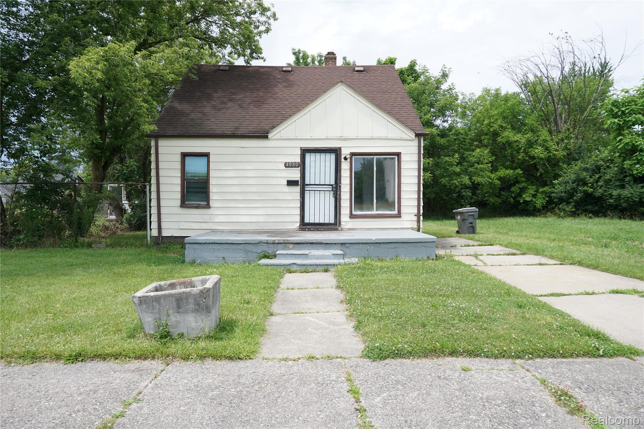 Inkster City, Michigan 48141, United States, 4 Bedrooms Bedrooms, ,1 BathroomBathrooms,Residential,Active,157509