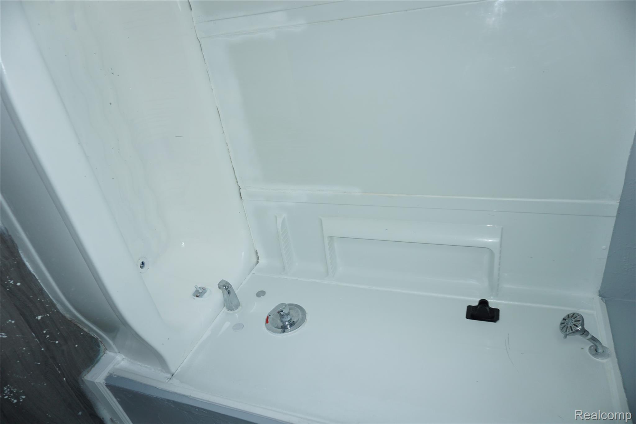 Inkster City, Michigan 48141, United States, 4 Bedrooms Bedrooms, ,1 BathroomBathrooms,Residential,Active,157509