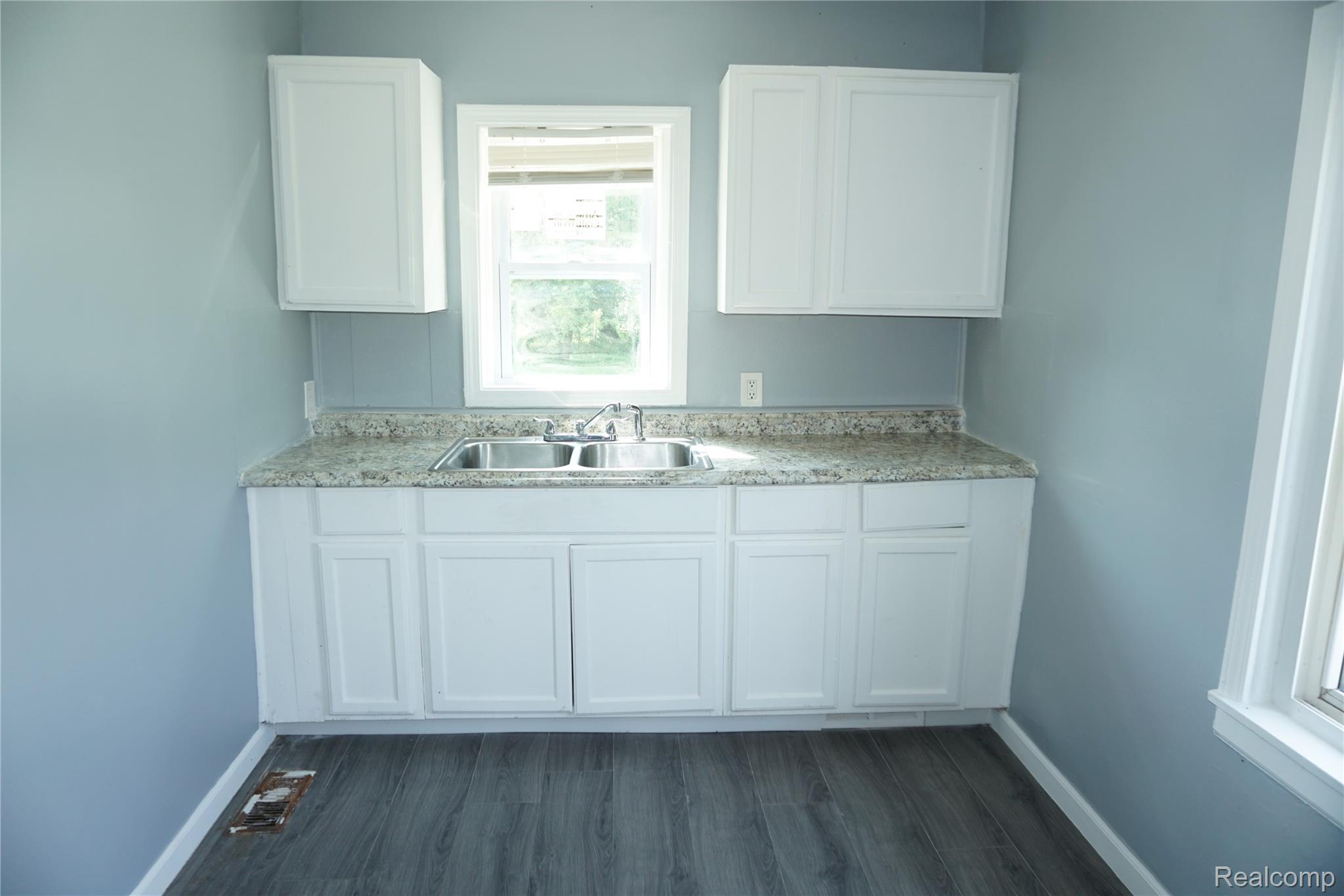 4080 Isabelle Street